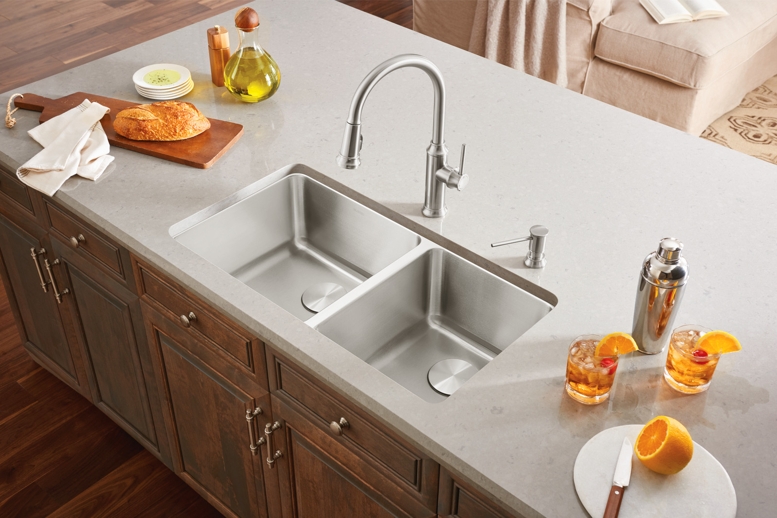 FORMERA_1_3-4_SST_us-442769-442500-442517-Formera-1-75-Kitchen-Sink-Empressa-Pull-Down-Kitchen-Faucet-Soap-Dispenser-GL2.jpg